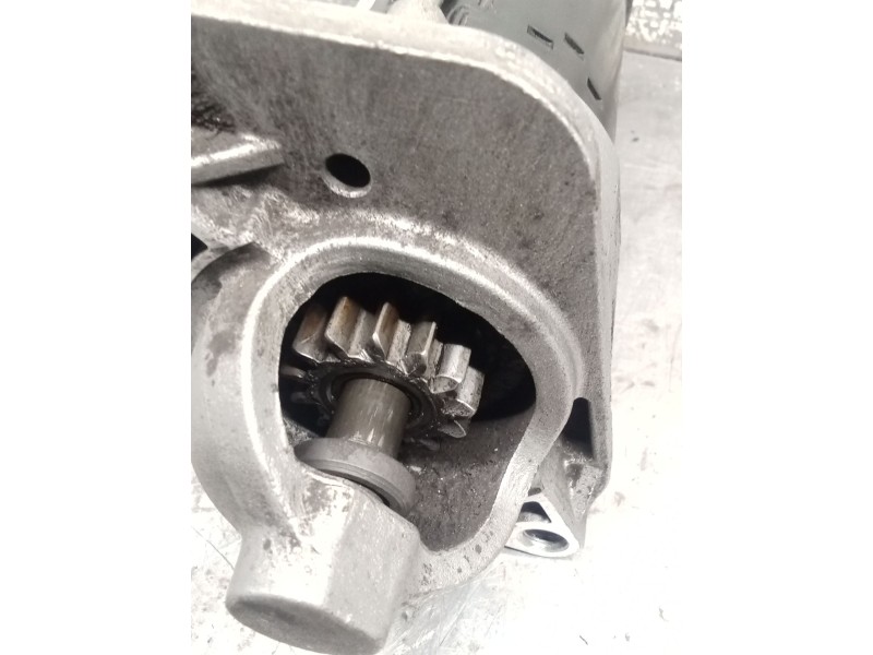 Recambio de motor arranque para renault captur dynamique referencia OEM IAM 223006508R  