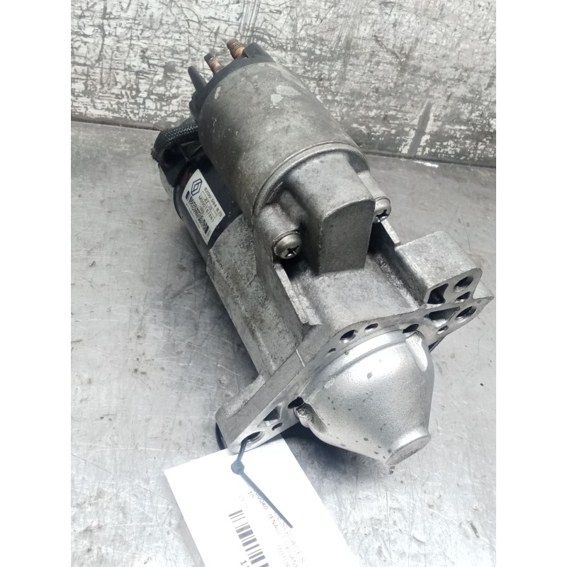 Recambio de motor arranque para renault megane ii (bm0/1_, cm0/1_) 1.5 dci (bm1e, cm1e) referencia OEM IAM 8200584675 M000187881