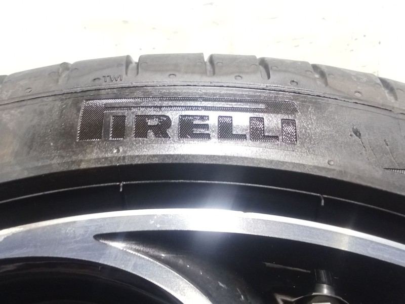 Recambio de juego llantas para alfa romeo giulia (952_) 2.2 d q4 (952aha45, 952ama4) referencia OEM IAM 255/35 R19 96Y  VER FOTO