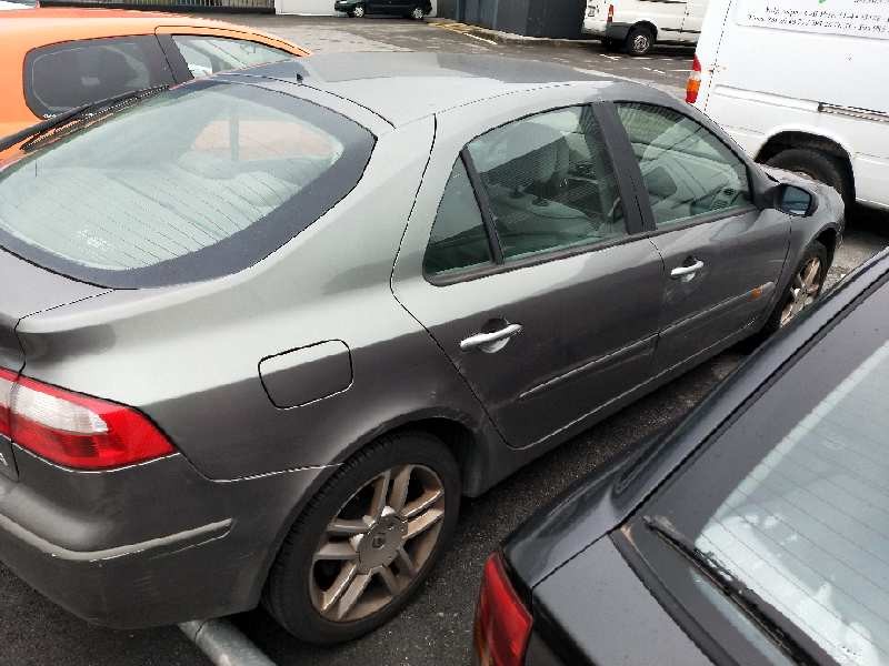 renault laguna ii (bg0) del año 2004
