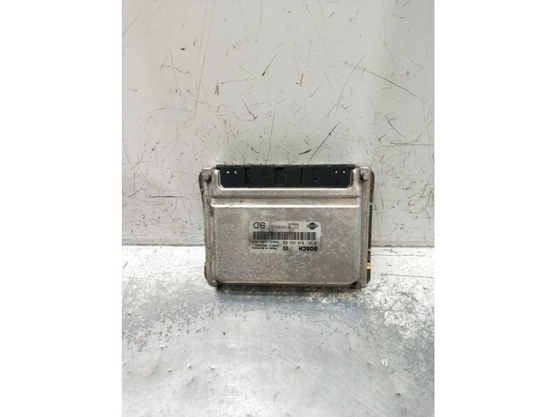 Recambio de centralita motor uce para nissan cabstar e (tl_, vl_) 125.35, 125.45 (tl0, vl0) referencia OEM IAM 0281010452 237106