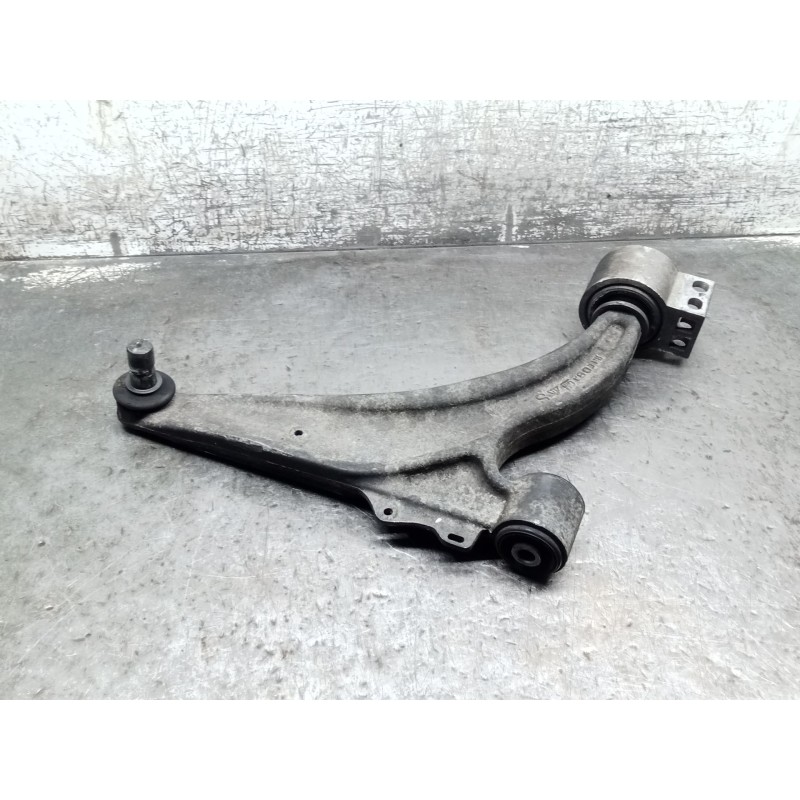 Recambio de brazo suspension inferior delantero derecho para opel astra j lim. cosmo referencia OEM IAM   