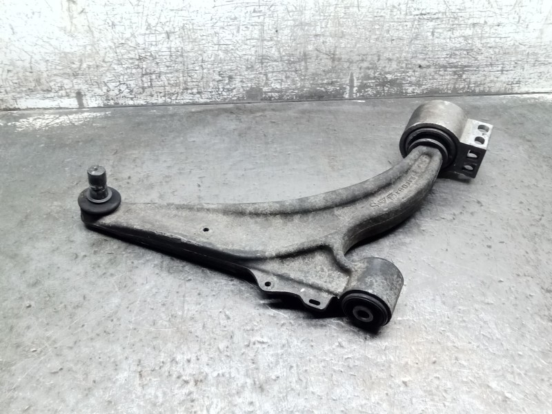 Recambio de brazo suspension inferior delantero derecho para opel astra j lim. cosmo referencia OEM IAM   