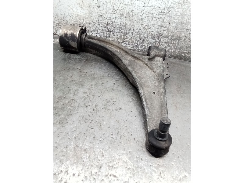 Recambio de brazo suspension inferior delantero derecho para opel astra j lim. cosmo referencia OEM IAM   