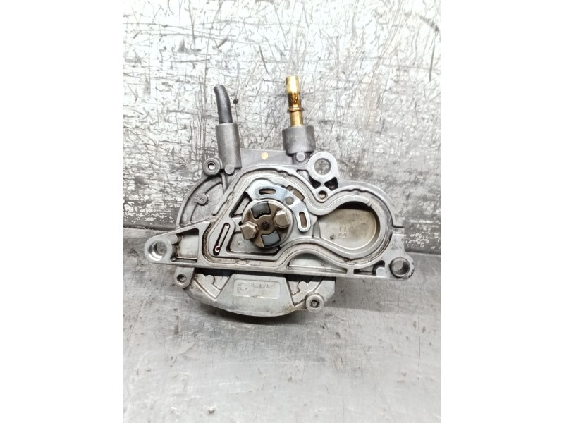 Recambio de depresor freno / bomba vacio para opel astra j lim. cosmo referencia OEM IAM   