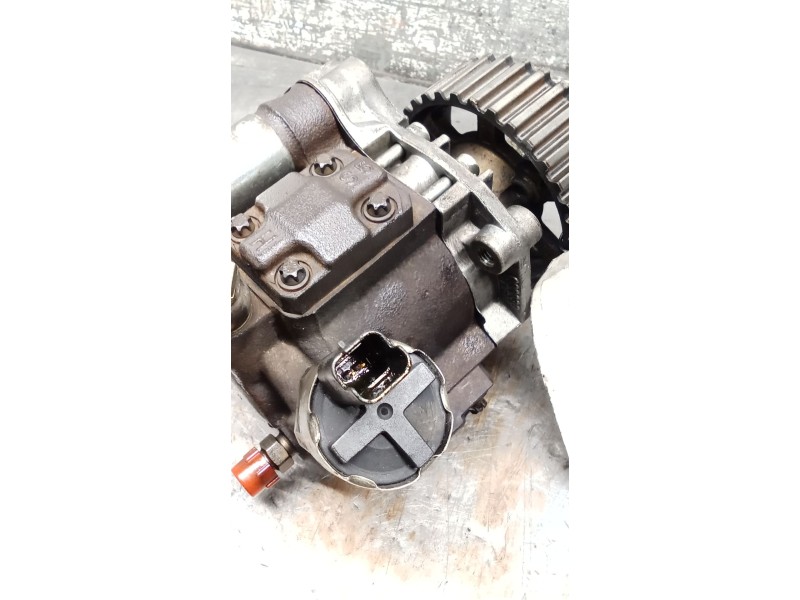 Recambio de bomba inyeccion para ford fusion (cbk) steel referencia OEM IAM 9658176080 5WS40008 SIEMENS