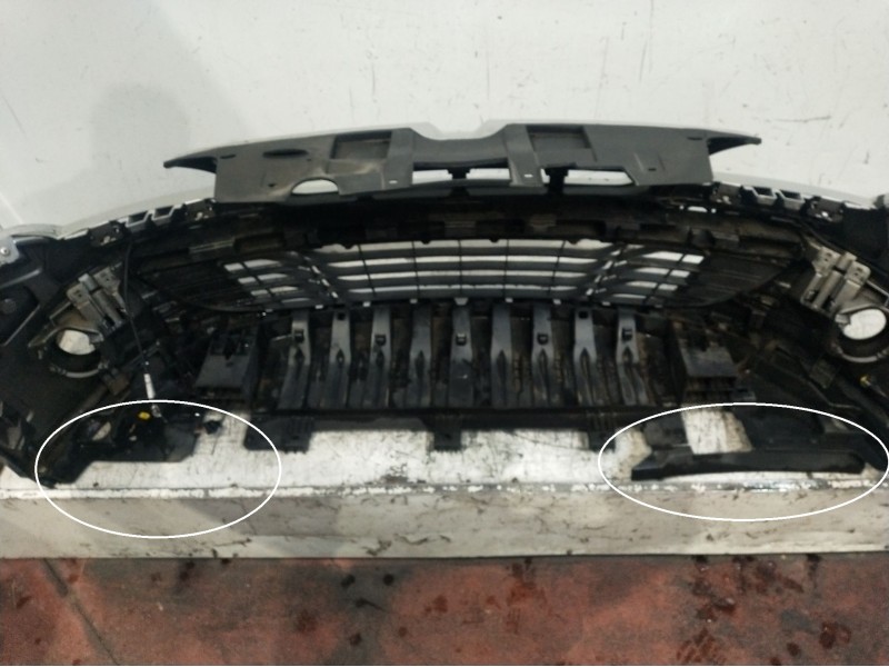 Recambio de paragolpes delantero para renault megane iii hatchback (bz0/1_, b3_) 1.9 dci (bz0n, bz0j) referencia OEM IAM  VER FO