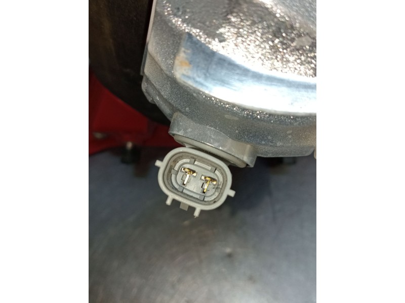 Recambio de piloto trasero derecho interior para toyota auris hybrid business referencia OEM IAM   