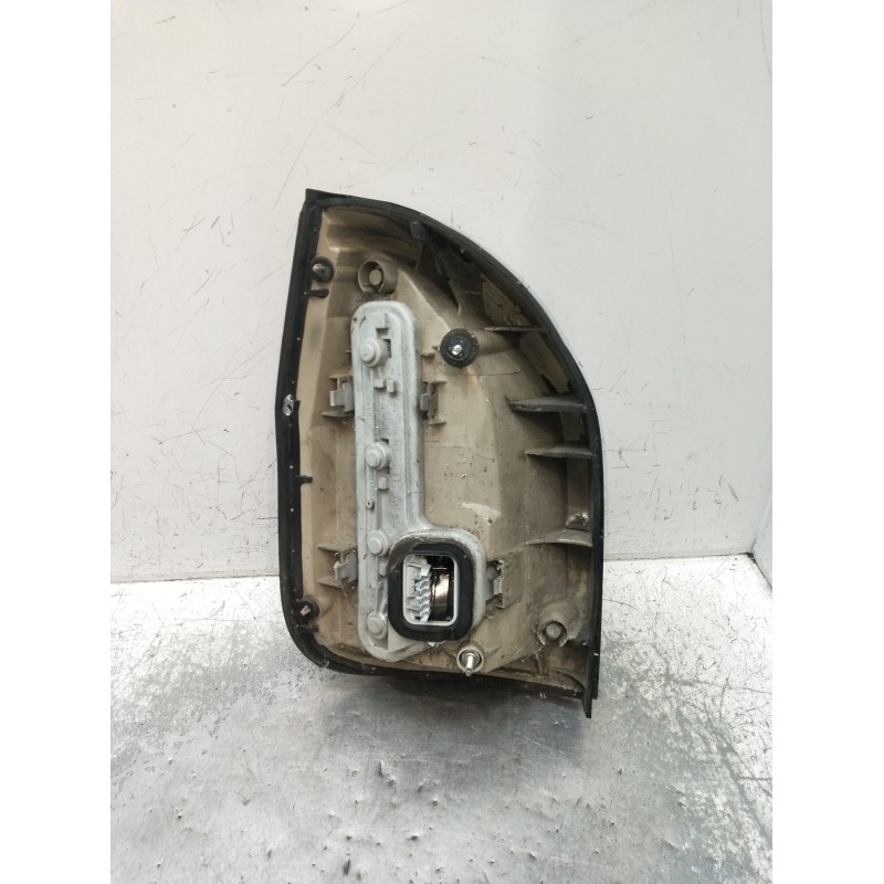 Recambio de piloto trasero derecho para opel zafira a monospace (t98) 2.0 dti 16v (f75) referencia OEM IAM  VER FOTOS 