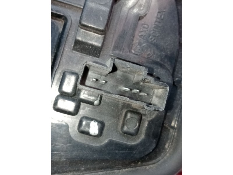 Recambio de piloto trasero izquierdo para peugeot 206 berlina 2.0 16v cat referencia OEM IAM   