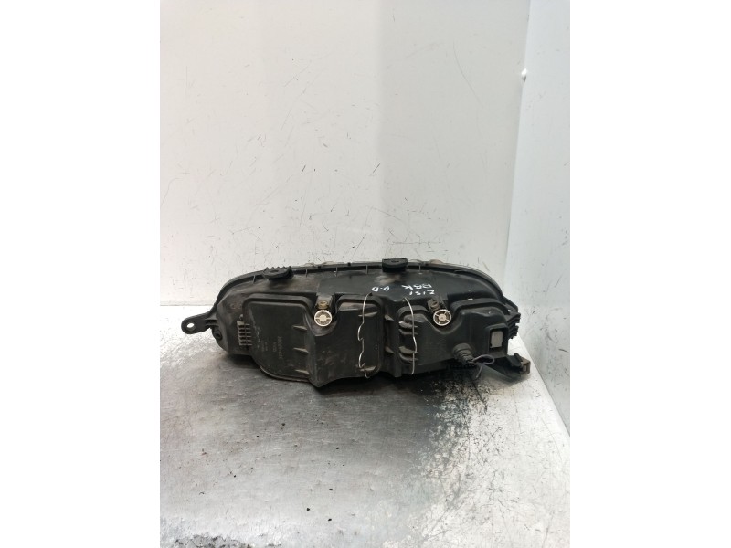 Recambio de faro derecho para fiat punto (188_) 1.9 jtd 80 (188.237, .257, .337, .357) referencia OEM IAM   