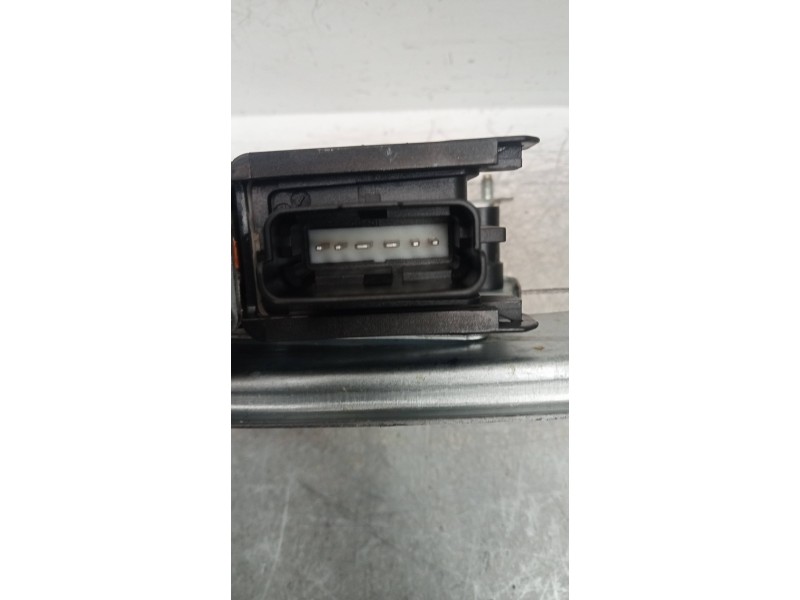 Recambio de elevalunas delantero izquierdo para peugeot 2008 (--.2013) allure referencia OEM IAM 9806088180 0130822969 