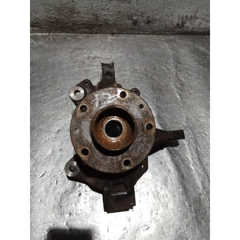 Recambio de mangueta delantera izquierda para renault megane iii hatchback (bz0/1_, b3_) 1.9 dci (bz0n, bz0j) referencia OEM IAM