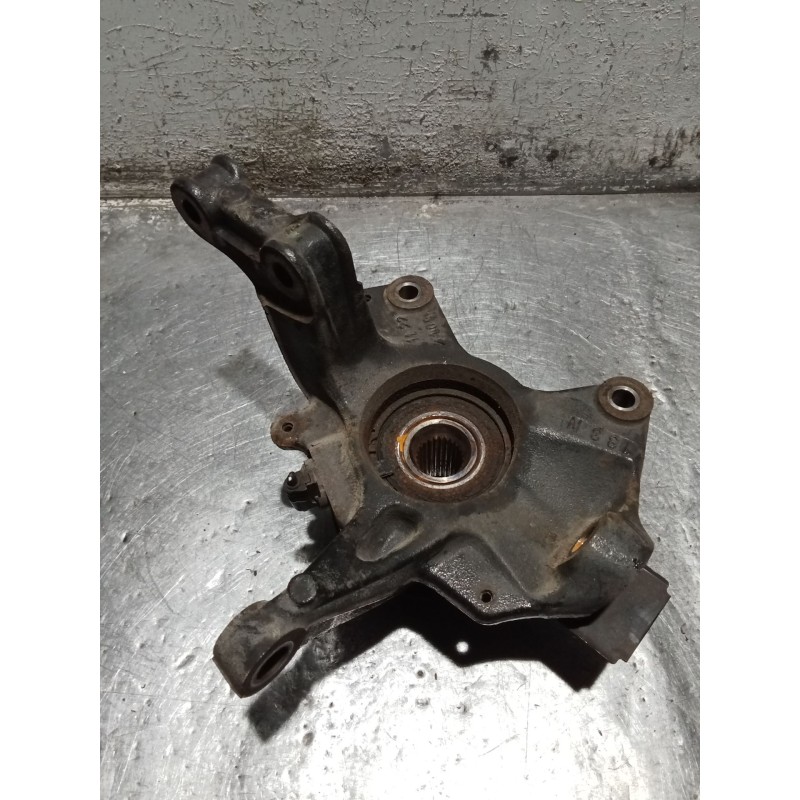 Recambio de mangueta delantera izquierda para renault megane iii hatchback (bz0/1_, b3_) 1.9 dci (bz0n, bz0j) referencia OEM IAM