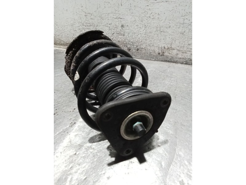 Recambio de amortiguador delantero izquierdo para mazda 3 lim. (bl) luxury referencia OEM IAM   