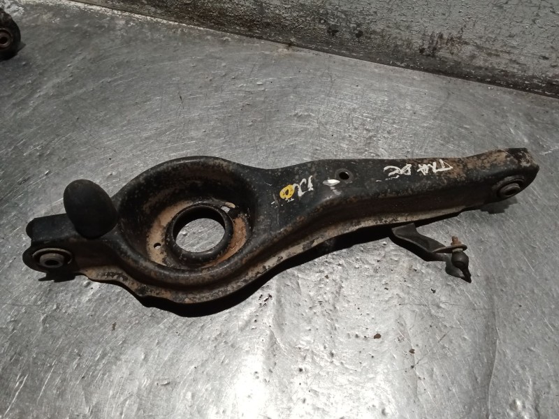 Recambio de brazo suspension inferior trasero derecho para mazda 3 lim. (bl) luxury referencia OEM IAM   