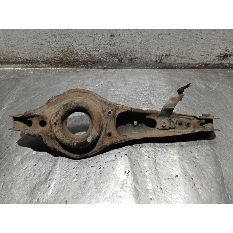 Recambio de brazo suspension inferior trasero derecho para mazda 3 lim. (bl) luxury referencia OEM IAM   