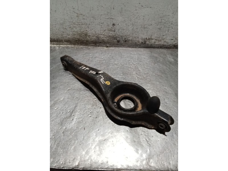 Recambio de brazo suspension inferior trasero izquierdo para mazda 3 lim. (bl) luxury referencia OEM IAM   