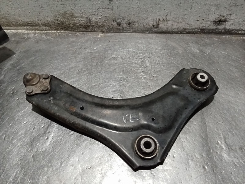 Recambio de brazo suspension inferior delantero izquierdo para renault megane iii hatchback (bz0/1_, b3_) 1.9 dci (bz0n, bz0j) r