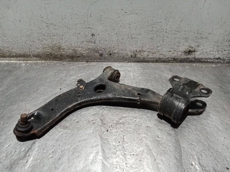 Recambio de brazo suspension inferior delantero izquierdo para mazda 3 lim. (bl) luxury referencia OEM IAM   
