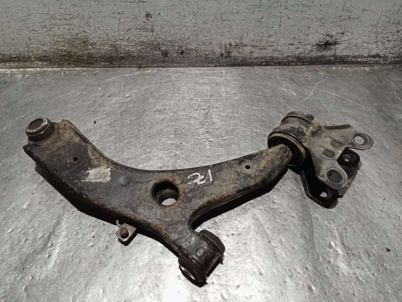 Recambio de brazo suspension inferior delantero izquierdo para mazda 3 lim. (bl) luxury referencia OEM IAM   