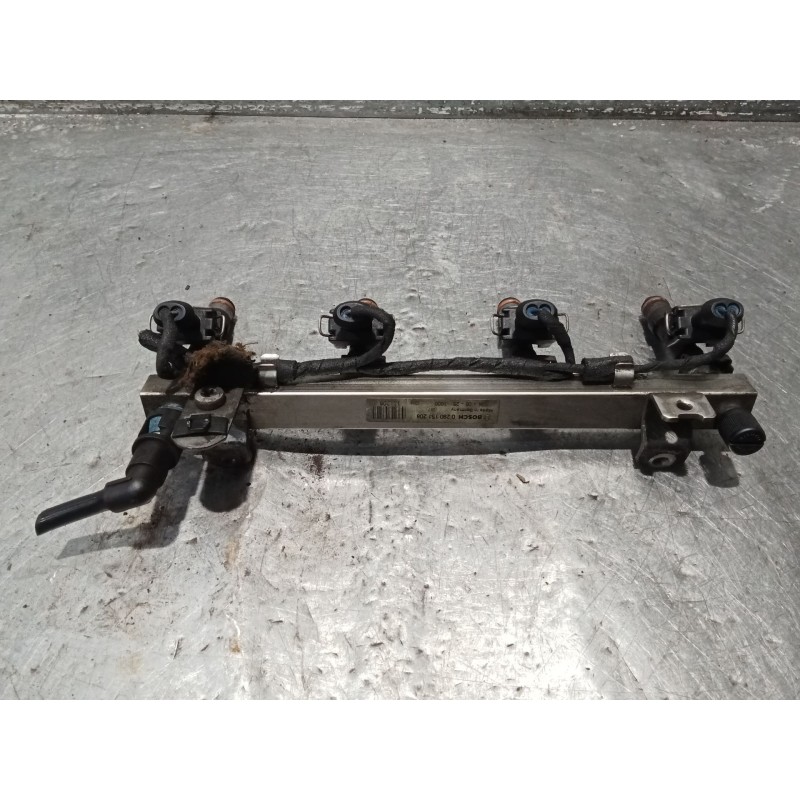 Recambio de rampa inyectora para opel corsa d cosmo referencia OEM IAM   