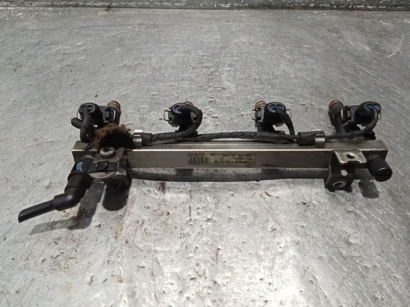 Recambio de rampa inyectora para opel corsa d cosmo referencia OEM IAM   