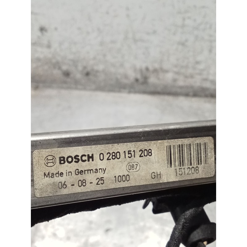 Recambio de rampa inyectora para opel corsa d cosmo referencia OEM IAM   