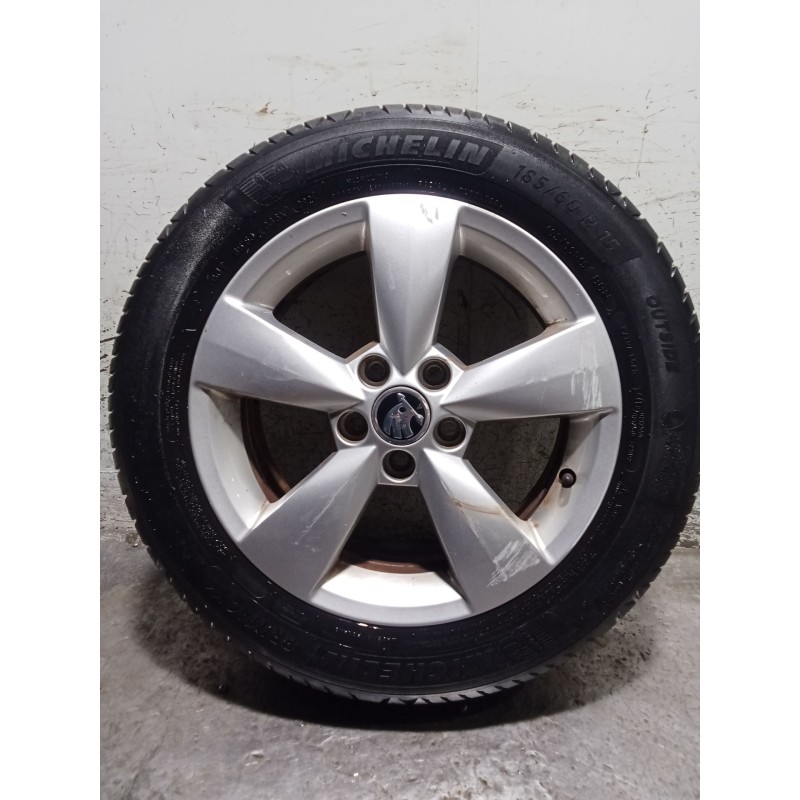 Recambio de juego llantas para skoda rapid (nh3, nk3, nk6) 1.6 tdi referencia OEM IAM 185/65 R15 88H  