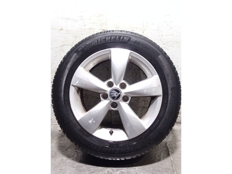 Recambio de juego llantas para skoda rapid (nh3, nk3, nk6) 1.6 tdi referencia OEM IAM 185/65 R15 88H  