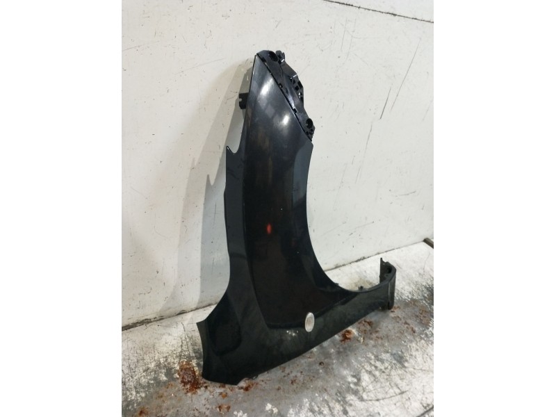 Recambio de aleta delantera derecha para mazda 3 lim. (bl) luxury referencia OEM IAM   