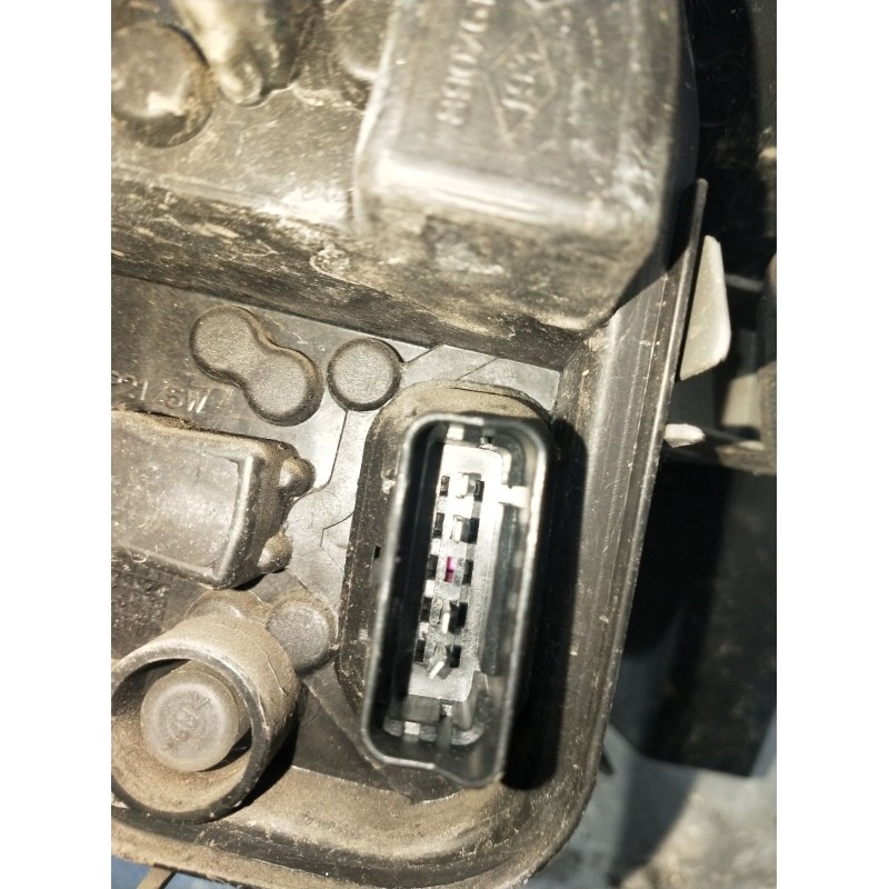 Recambio de piloto trasero derecho para renault megane iii hatchback (bz0/1_, b3_) 1.9 dci (bz0n, bz0j) referencia OEM IAM 26550