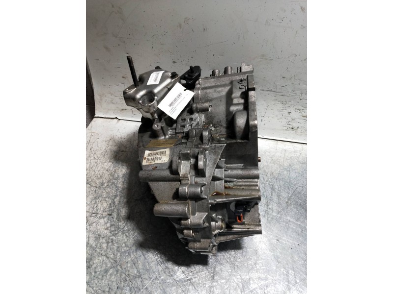 Recambio de caja cambios para mitsubishi space star (dg0) 1.9 di-d cat referencia OEM IAM MR915426 142M56L2 T113304
