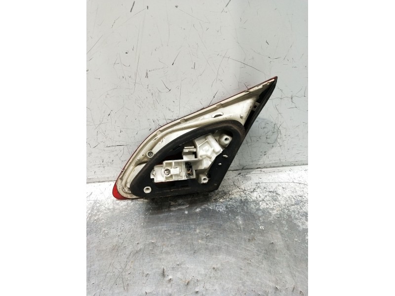 Recambio de piloto trasero izquierdo interior para opel astra j lim. cosmo referencia OEM IAM   