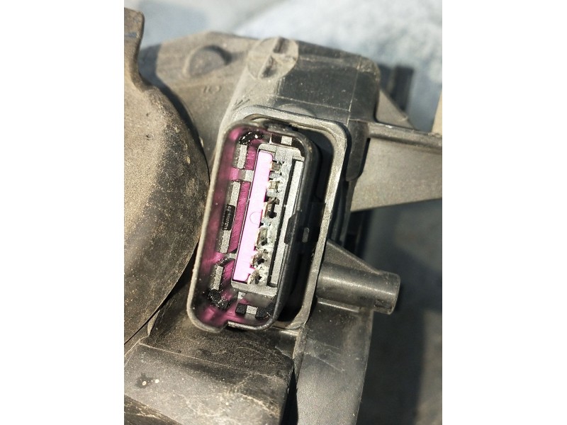 Recambio de faro izquierdo para renault megane iii hatchback (bz0/1_, b3_) 1.9 dci (bz0n, bz0j) referencia OEM IAM 030124420100 