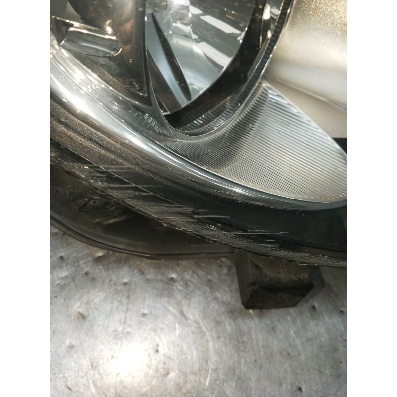 Recambio de faro derecho para opel corsa d cosmo referencia OEM IAM 13217454 VER FOTOS 
