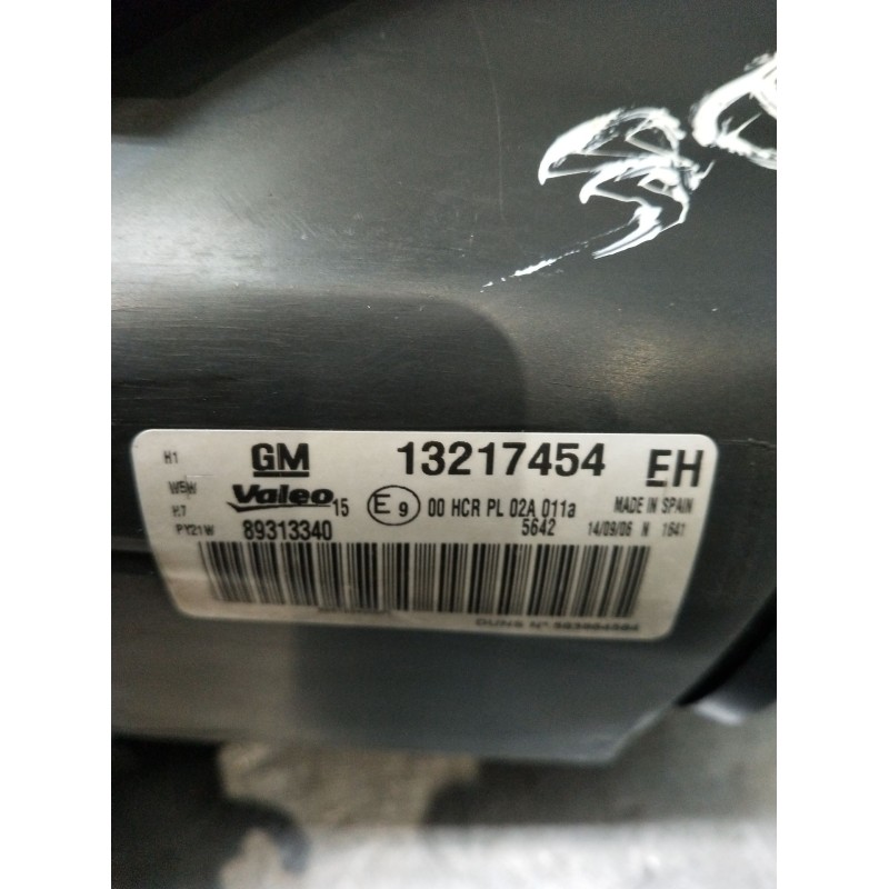 Recambio de faro derecho para opel corsa d cosmo referencia OEM IAM 13217454 VER FOTOS 