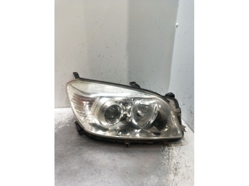Recambio de faro derecho para toyota rav 4 iii (_a3_) 2.2 d 4wd (ala30_) referencia OEM IAM   