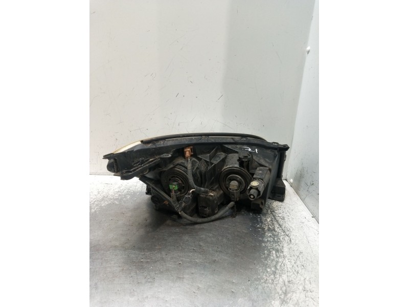 Recambio de faro izquierdo para toyota rav 4 iii (_a3_) 2.2 d 4wd (ala30_) referencia OEM IAM   