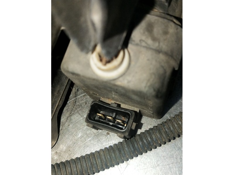 Recambio de faro izquierdo para toyota rav 4 iii (_a3_) 2.2 d 4wd (ala30_) referencia OEM IAM   