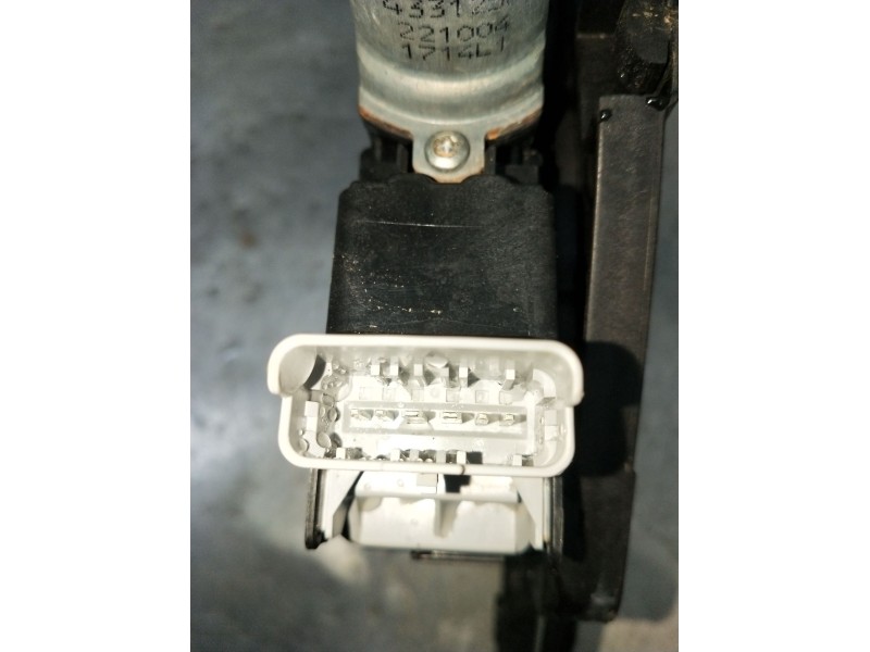 Recambio de elevalunas delantero derecho para peugeot 208 (p2) referencia OEM IAM  5P 