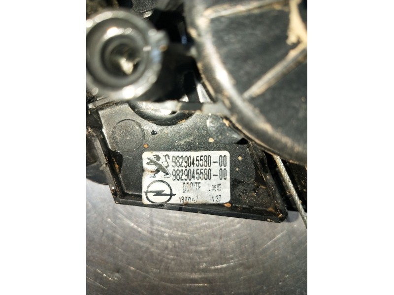 Recambio de elevalunas trasero derecho para peugeot 208 (p2) referencia OEM IAM 982904558000 5P 