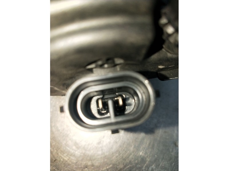 Recambio de faro antiniebla derecho para renault megane iii hatchback (bz0/1_, b3_) 1.9 dci (bz0n, bz0j) referencia OEM IAM 8200