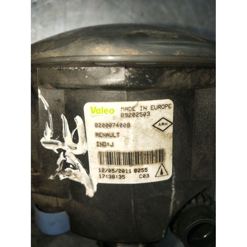 Recambio de faro antiniebla derecho para renault megane iii hatchback (bz0/1_, b3_) 1.9 dci (bz0n, bz0j) referencia OEM IAM 8200
