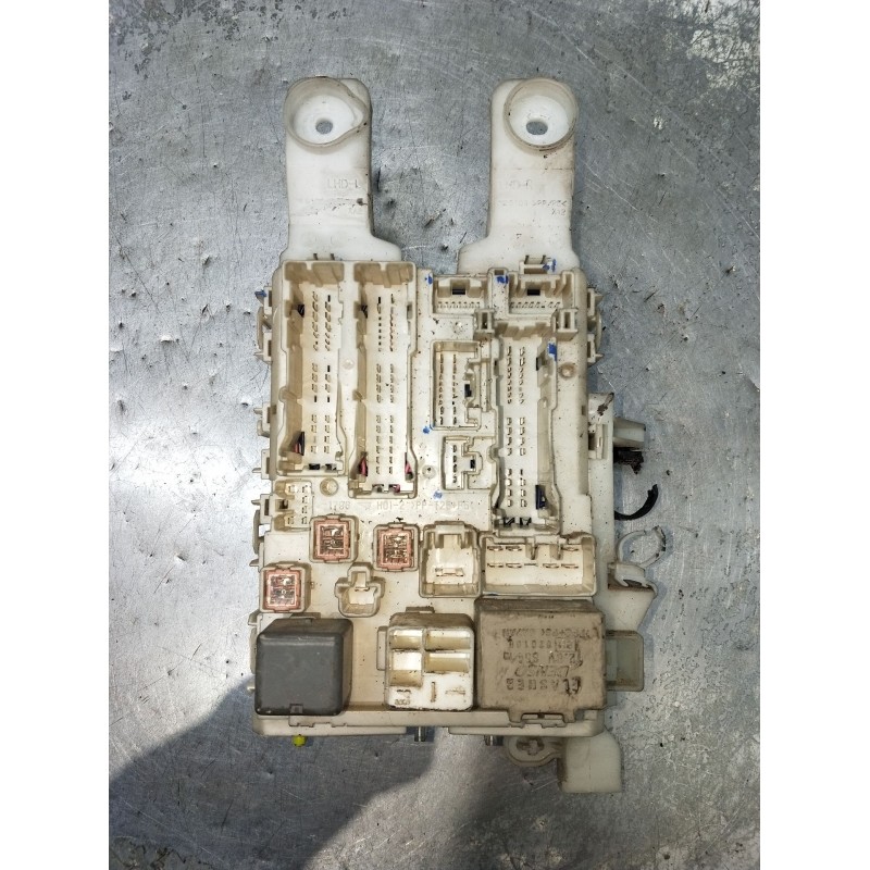 Recambio de caja reles / fusibles para toyota rav 4 iii (_a3_) 2.2 d 4wd (ala30_) referencia OEM IAM 5J122036  