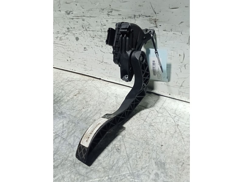 Recambio de potenciometro pedal para seat exeo st (3r5)(2009>) sport referencia OEM IAM 8E1721523G 6PV00837505 