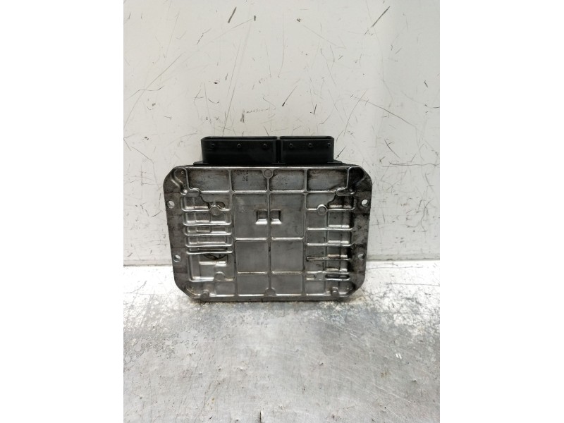 Recambio de centralita motor uce para opel astra j lim. cosmo referencia OEM IAM 55577647 MB2758008884 86AAS9210189031