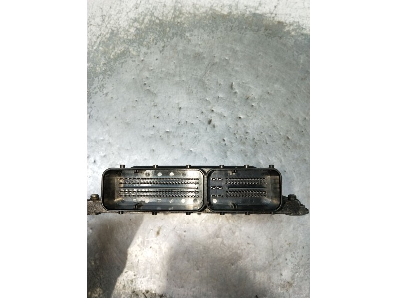 Recambio de centralita motor uce para opel astra j lim. cosmo referencia OEM IAM 55577647 MB2758008884 86AAS9210189031