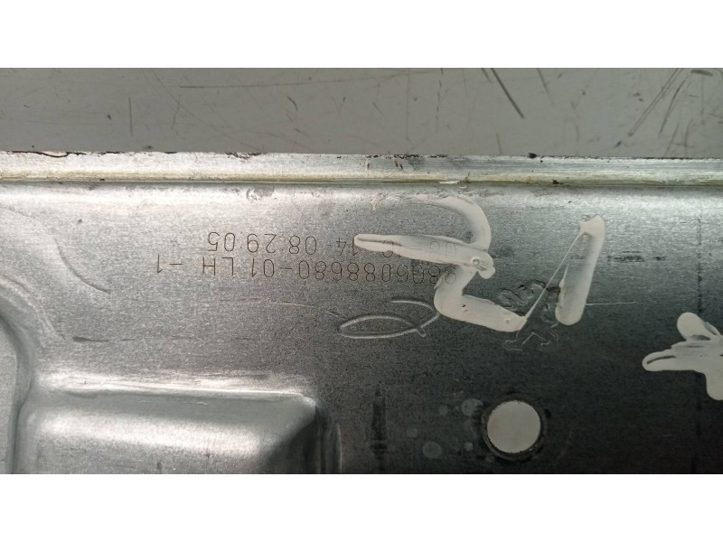 Recambio de elevalunas trasero izquierdo para peugeot 2008 (--.2013) allure referencia OEM IAM 9806088680 9806082280 0130822971