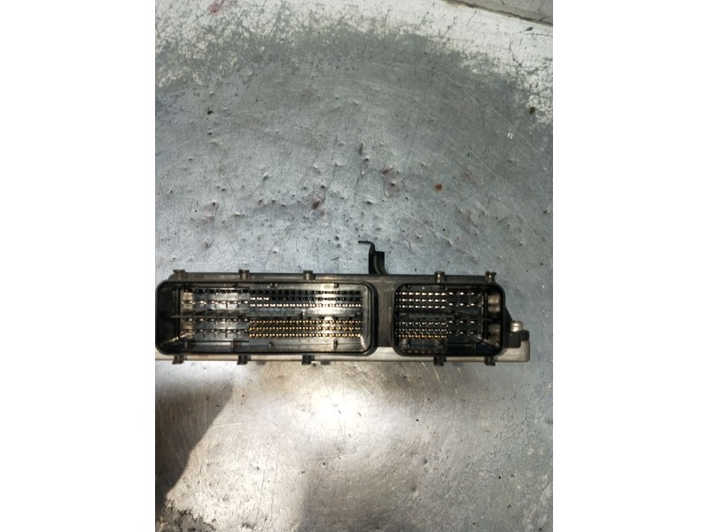 Recambio de centralita motor uce para toyota rav 4 iii (_a3_) 2.2 d 4wd (ala30_) referencia OEM IAM 8966142C10 1758007742 